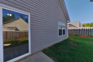 819 Chablis Dr, Columbia, SC 29210 - Photo 14