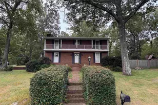3856 Edinburgh Rd, Columbia, SC 29204 - Photo 2