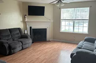 1926 Green Oaks Road B, Columbia, SC 29206 - Photo 4