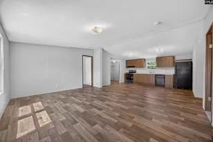 105 Hunter St, Lancaster, SC 29720 - Photo 4
