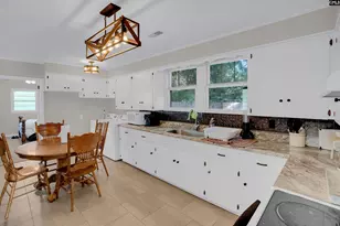 2729 College St, Newberry, SC 29108 - Photo 8
