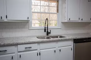 1005 Kennedy St, Camden, SC 29020 - Photo 10
