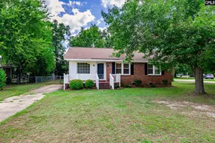 100 Wessinger Dr, Lexington, SC 29072 - Photo 2