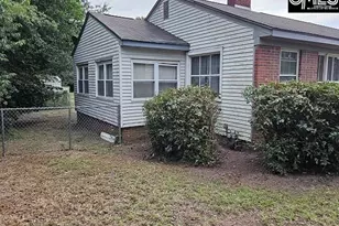 209 Noble St, Ridge Spring, SC 29129 - Photo 6