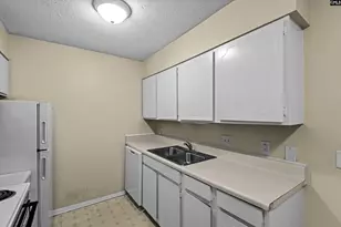 1313 Old Manor Rd, Columbia, SC 29210 - Photo 8