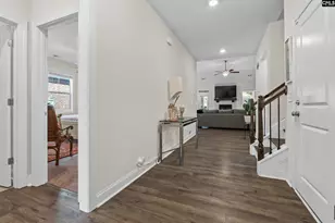 309 Bunker Ln, Elgin, SC 29045 - Photo 4