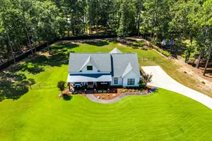 787 White Pines Dr, Camden, SC 29020 - Photo 2