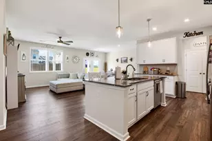 911 Gold Ventura Ct, Lexington, SC 29072 - Photo 4