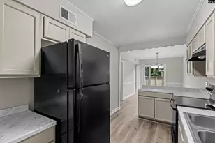 104 Townhome Ct, Columbia, SC 29210 - Photo 10