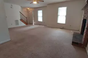 220 Branch Hill Dr, Elgin, SC 29045 - Photo 4