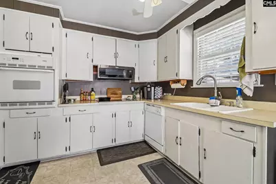 824 Karlaney Avenue, Cayce, SC 29033 - Photo 12