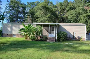 132 Sweet Springs Rd, Newberry, SC 29108 - Photo 2