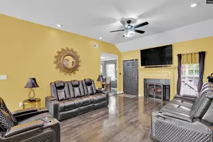 351 Knotts Cir, Lexington, SC 29073 - Photo 2