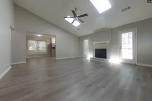 26 Maid Lynn Ct, Irmo, SC 29063 - Photo 2