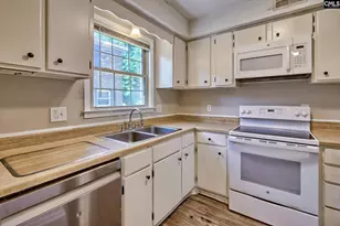 3700 Bush River Road H-4, Columbia, SC 29210 - Photo 10