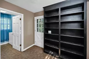 1817 Woodvalley Dr, Columbia, SC 29212 - Photo 16