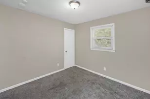 3621 Baywater Dr, Columbia, SC 29209 - Photo 16