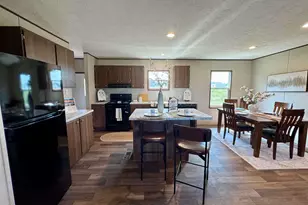 1068 Preference Rd, Saint Matthews, SC 29135 - Photo 6