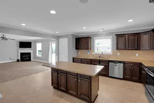 309 Meadow Saffron Dr, Lexington, SC 29073 - Photo 8