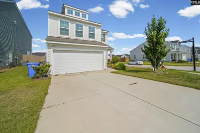 639 N Long Star Way, Elgin, SC 29045 - Photo 2