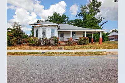 702 Lafayette Avenue, Camden, SC 29020 - Photo 1