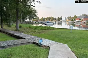 301 Harbor Heights Dr 23B, Lexington, SC 29072 - Photo 12