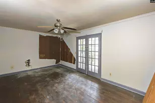 7602 Hunt Club Road E104, Columbia, SC 29223 - Photo 6