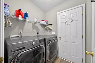 220 Summer Park Rd, Columbia, SC 29223 - Photo 16