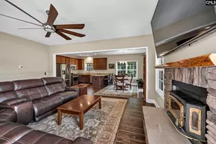 266 Middlefield Rd, Little Mountain, SC 29075 - Photo 8