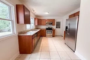 5710 Edgehill, Sumter, SC 29154 - Photo 2