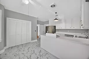 7 Summit Pl, Columbia, SC 29204 - Photo 10