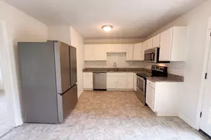109 Harmon Hill Ct, Hopkins, SC 29061 - Photo 6
