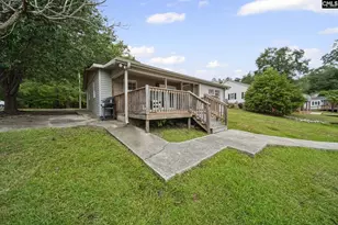2460 Cottage Ln, Liberty Hill, SC 29074 - Photo 2