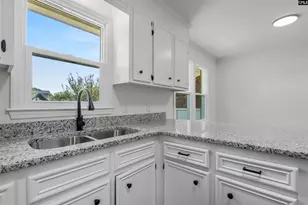 123 S Cove Dr, West Columbia, SC 29170 - Photo 10