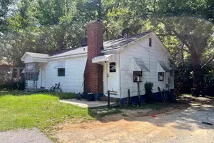 817 Wise St, Newberry, SC 29108 - Photo 2