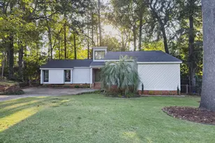 1720 Shadowood Dr, Columbia, SC 29212 - Photo 2