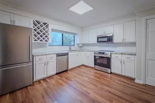 1720 Shadowood Dr, Columbia, SC 29212 - Photo 10