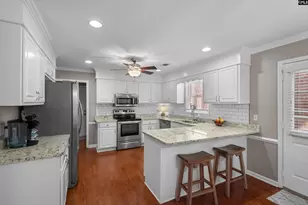 105 Wandering Brook Rd, Irmo, SC 29063 - Photo 8
