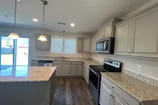 33 Ridge Cir Dr, Camden, SC 29020 - Photo 4