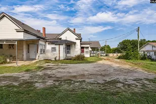 303 N Jennings St, Saluda, SC 29138 - Photo 14