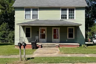 625 O'Neal St, Newberry, SC 29108 - Photo 1