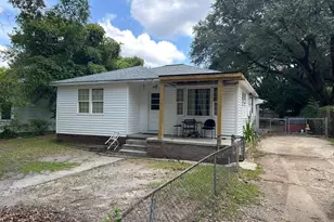 412 Greenwood Rd, West Columbia, SC 29169 - Photo 1