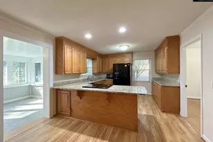 6100 Yorkshire Dr, Columbia, SC 29209 - Photo 6