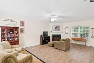 220 Crimson Ln, Lexington, SC 29072 - Photo 4
