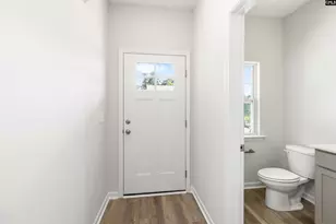 519 Thistle Hill Ln, Hopkins, SC 29061 - Photo 2