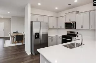 913 Snowflake Way, Lexington, SC 29072 - Photo 10