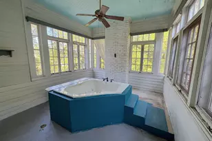 108 York St, Chester, SC 29706 - Photo 16