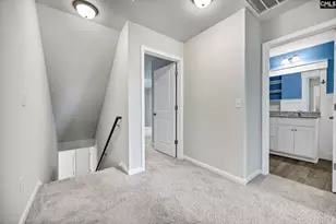 1064 Crescent Moon Loop, Hopkins, SC 29061 - Photo 10