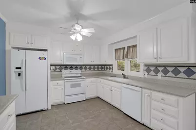 831 Veterans Road, Columbia, SC 29209 - Photo 8