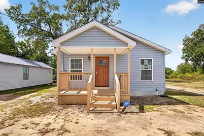 870 Bleakley Street, Orangeburg, SC 29115 - Photo 1